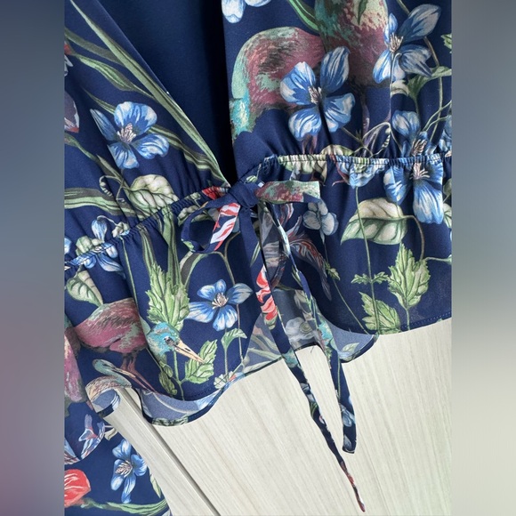 Aritzia Sunday Best Kimberly Blouse - Picture 4 of 4